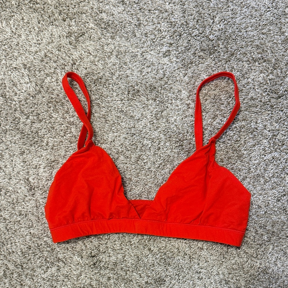 SKIMS Fits Everybody Triangle Bralette
